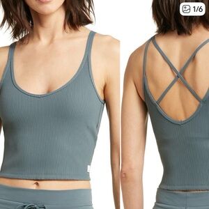 Sage green Vuiori ribbed tank M